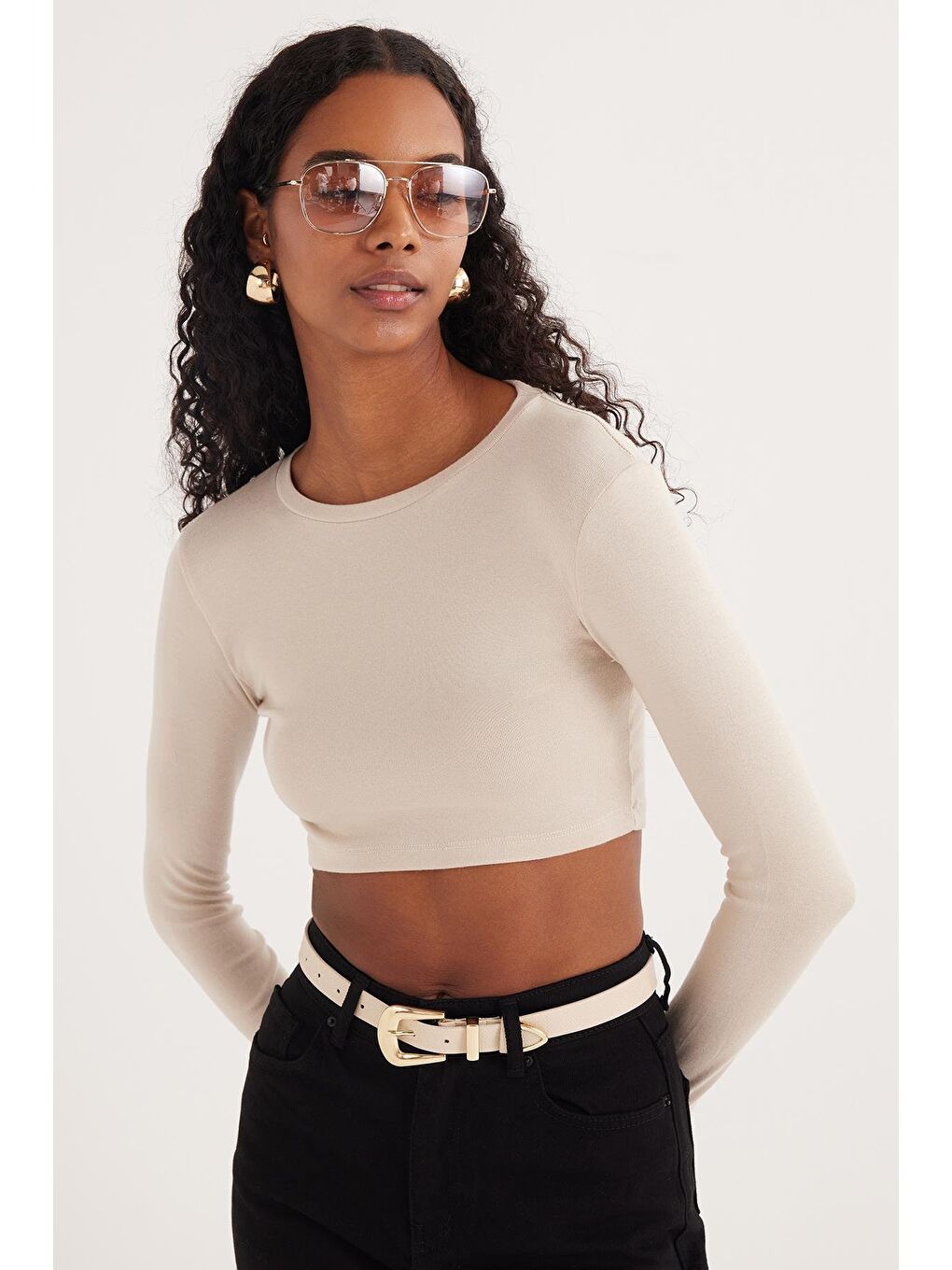 Bej Kadın Slim Fit Modal Kumaş Pamuklu Bisiklet Yaka Taş Bluz