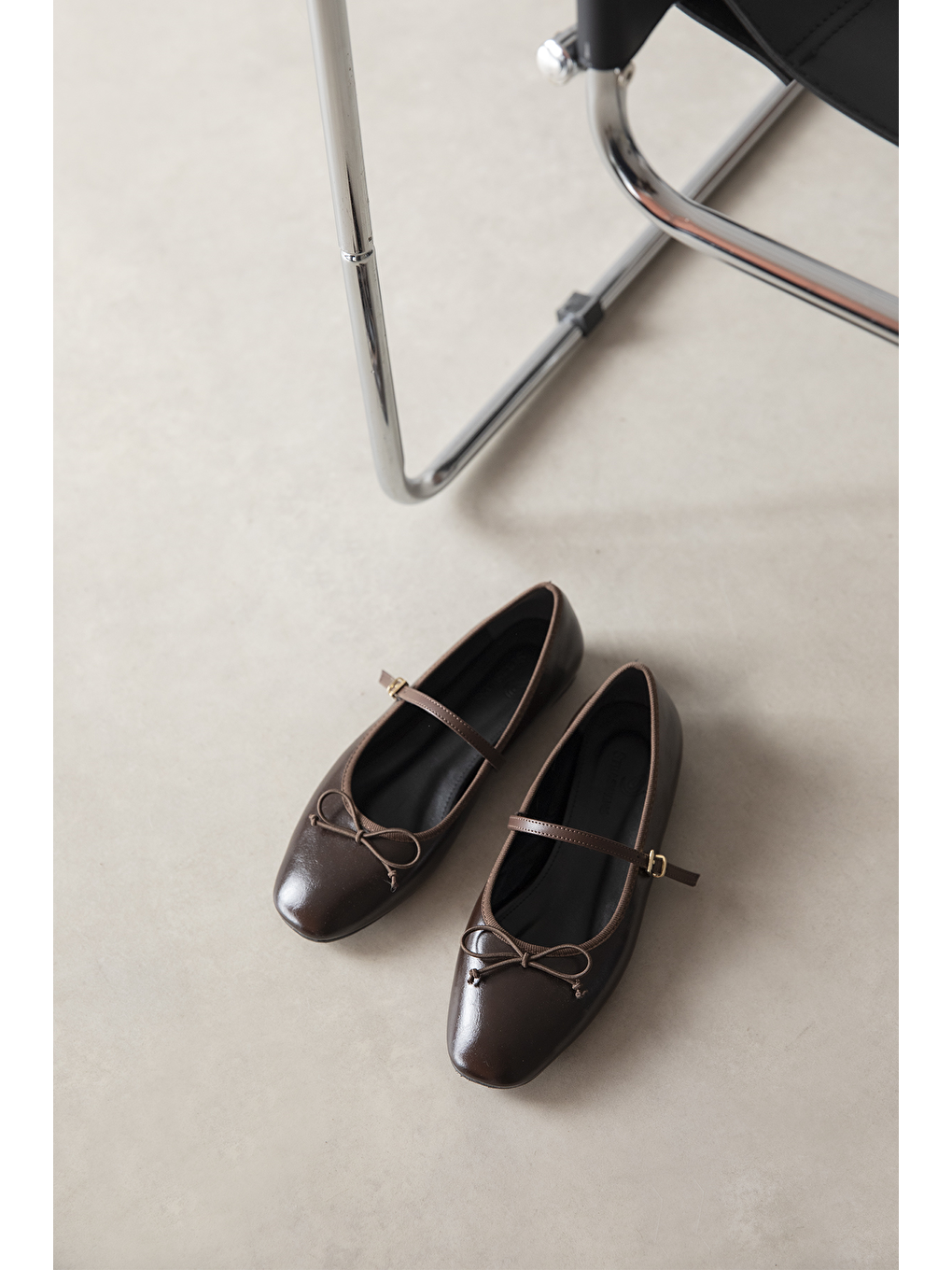 Kahverengi Maxy Kadın Fiyonk Detay Kırışık Deri Babet Kahve-1