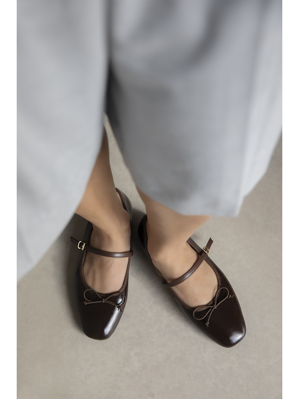 Kahverengi Maxy Kadın Fiyonk Detay Kırışık Deri Babet Kahve-3