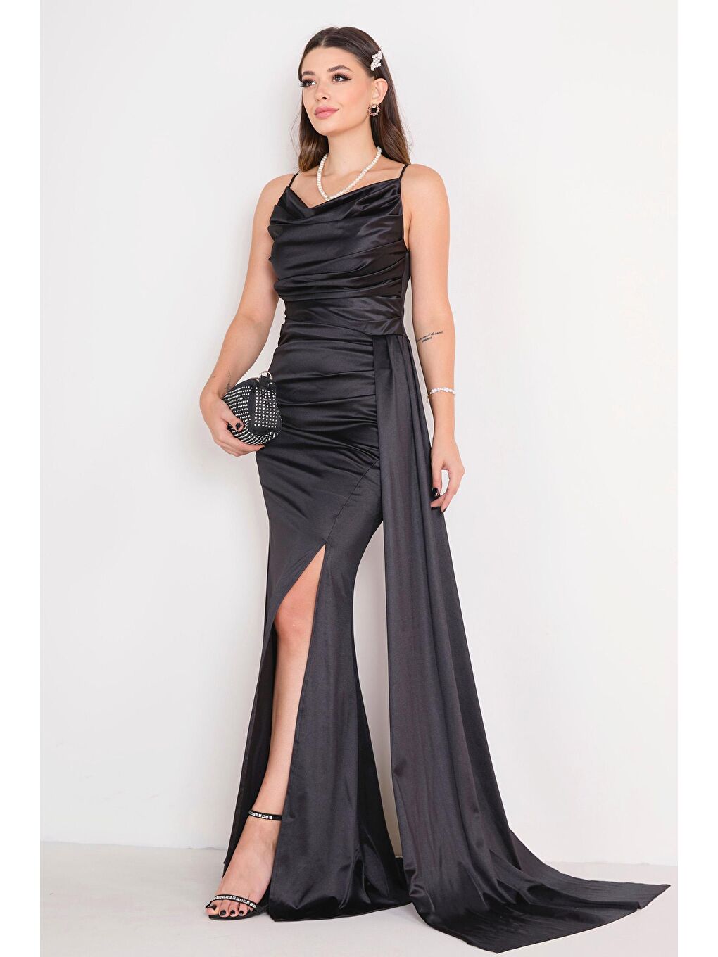 Orta Kadın Siyah Abiye Elbise - 23149-1