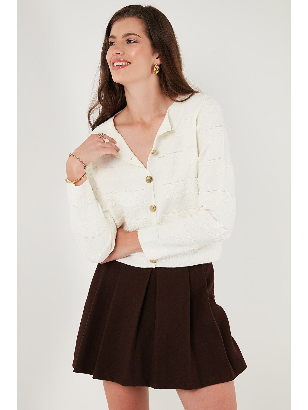 Ekru Premium Regular Fit Bisiklet Yaka Düğmeli Dokulu Triko Hırka 680HI00337-4