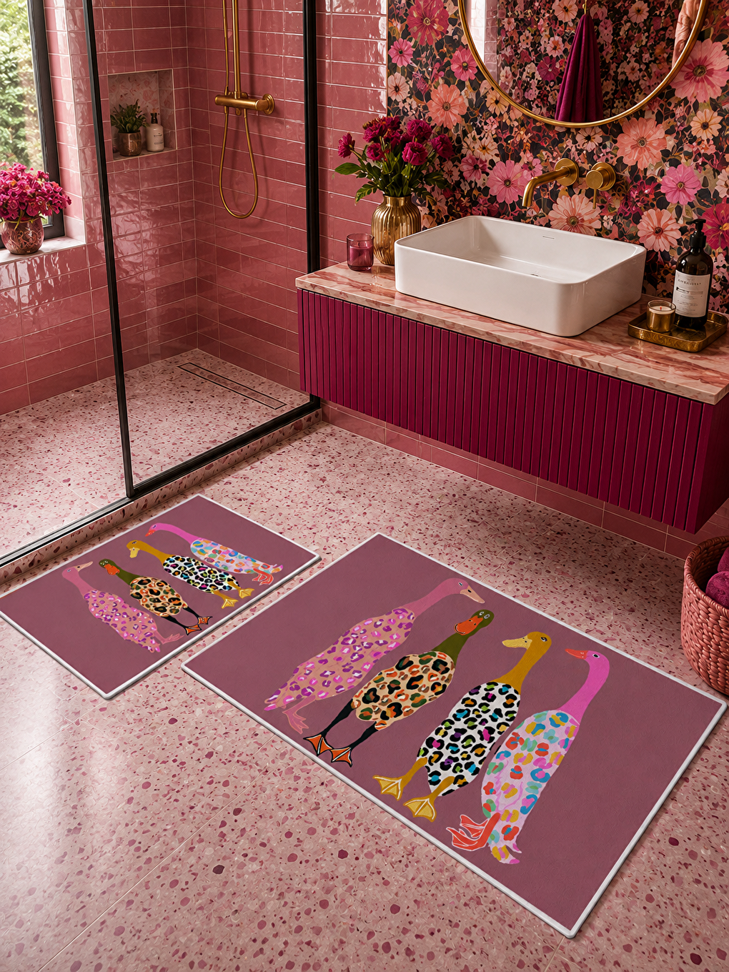 Pembe Leopar Kadın Figürlü Kaymaz Taban Banyo Paspası 2’li Set Dekoratif Banyo Halısı