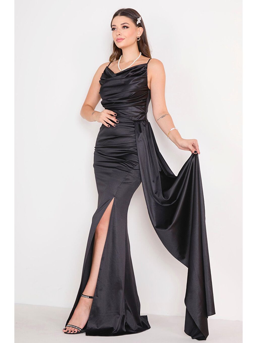 Orta Kadın Siyah Abiye Elbise - 23149-2