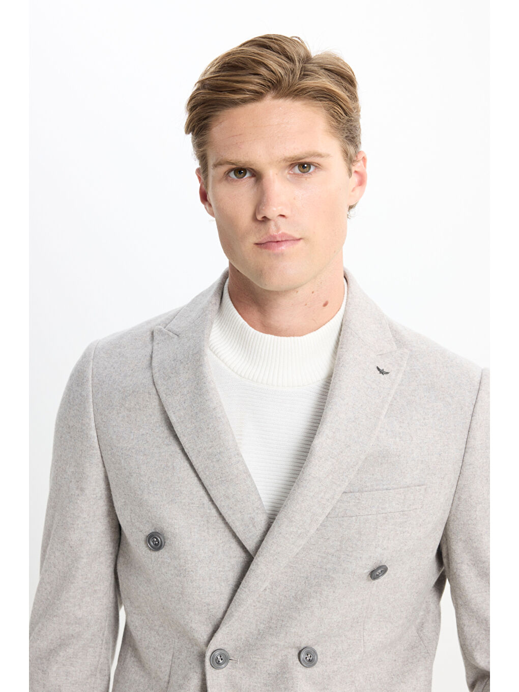 Bej Erkek Taş Yünlü Slim Fit Dar Kesim Kırlangıç Yaka Kapak Cepli Kruvaze Takım Elbise-4