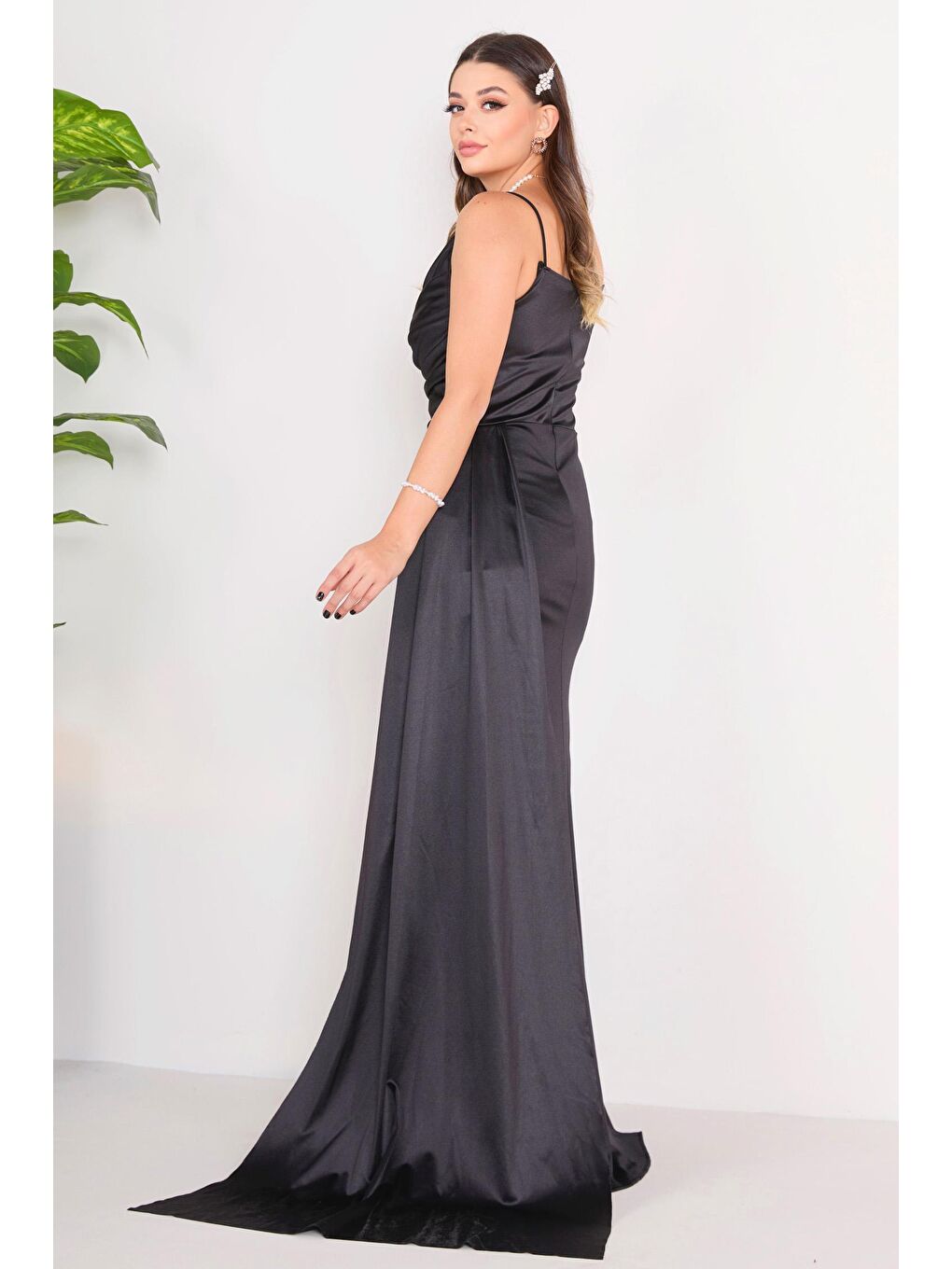 Orta Kadın Siyah Abiye Elbise - 23149-7