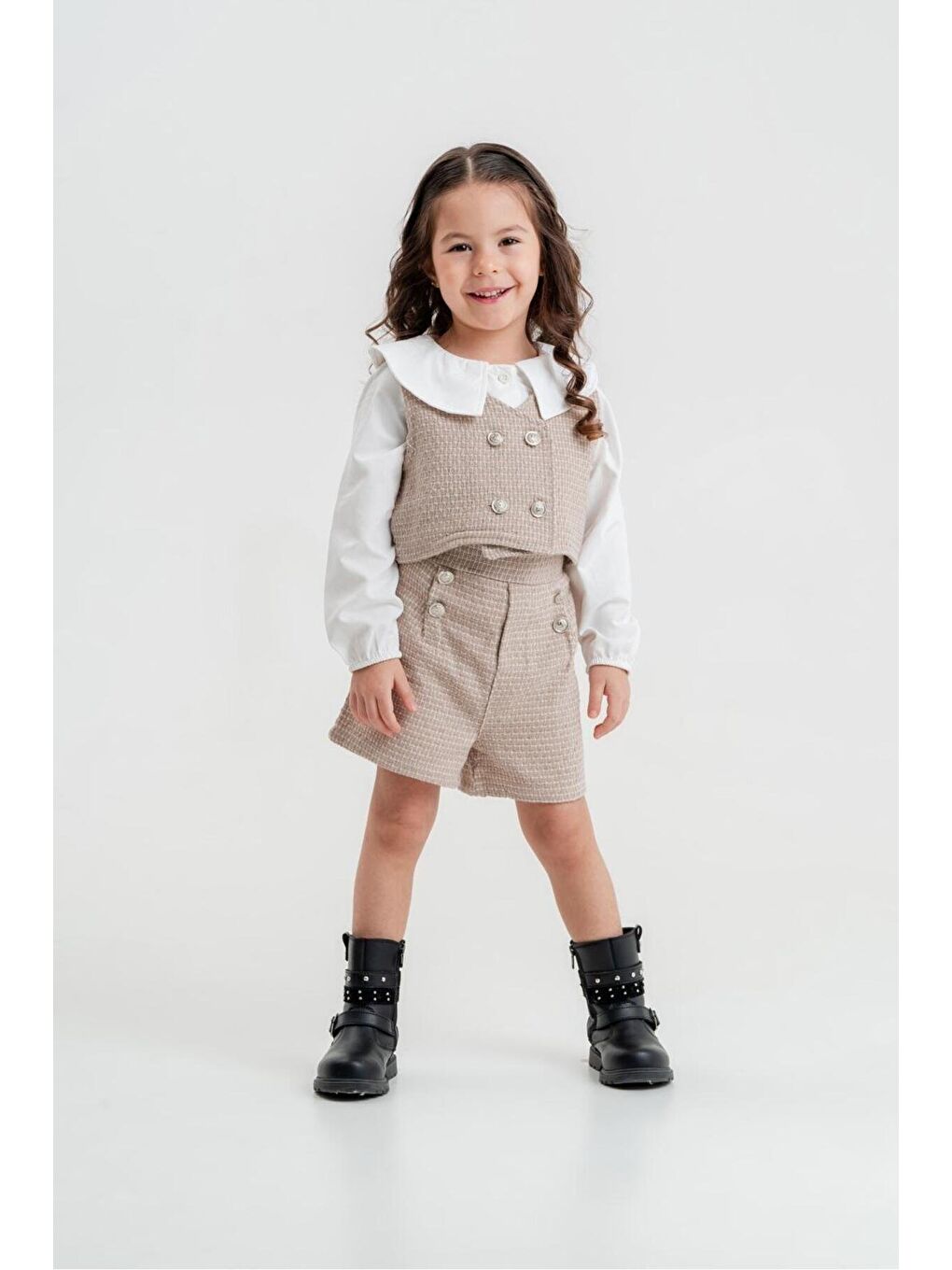 Siyah Kız Çocuk Yelekli Gömlekli Şortlu 3'Lü Alt-Üst Takım