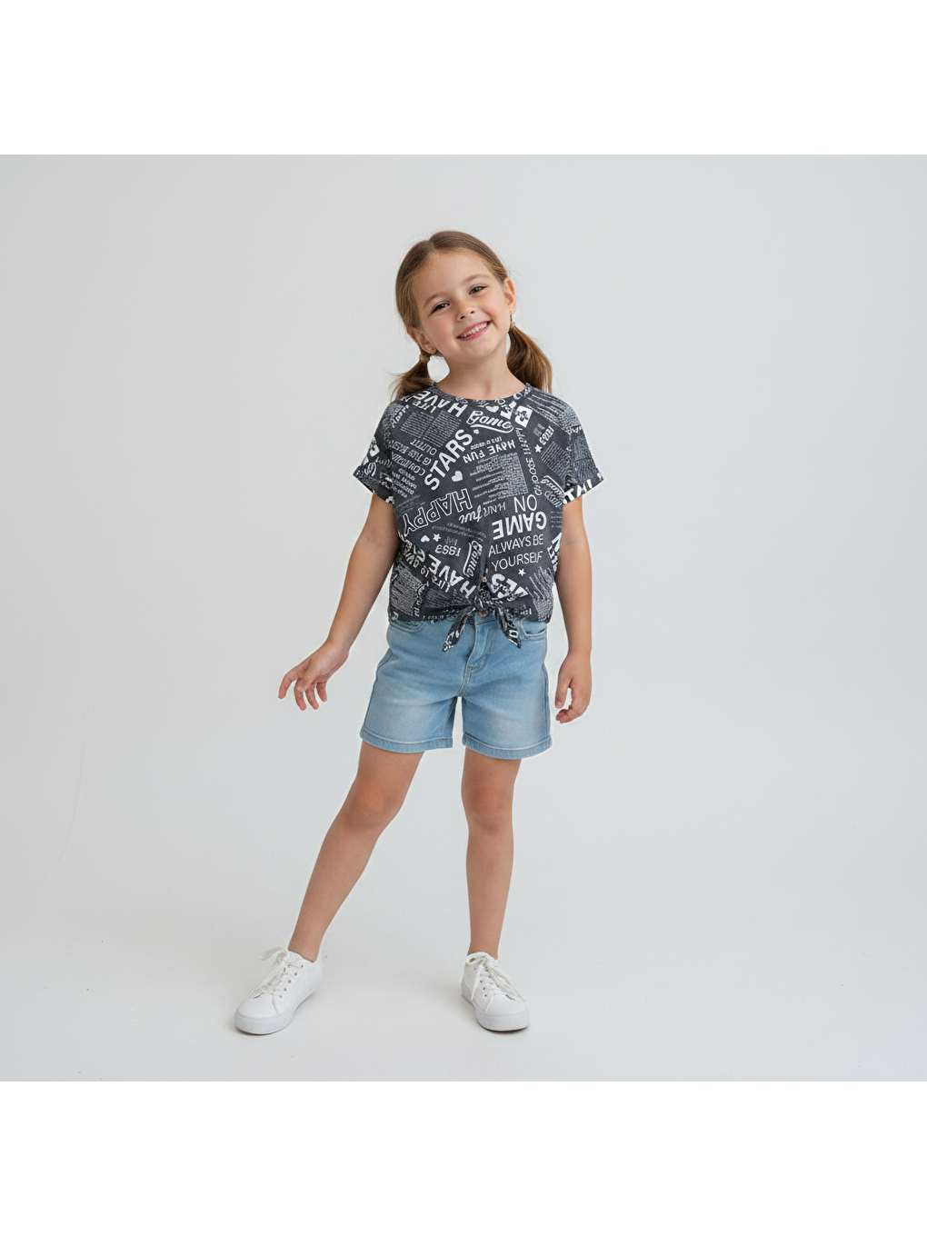 Siyah Çocuk Bağlama Detaylı Crop Tshirt Cb1021