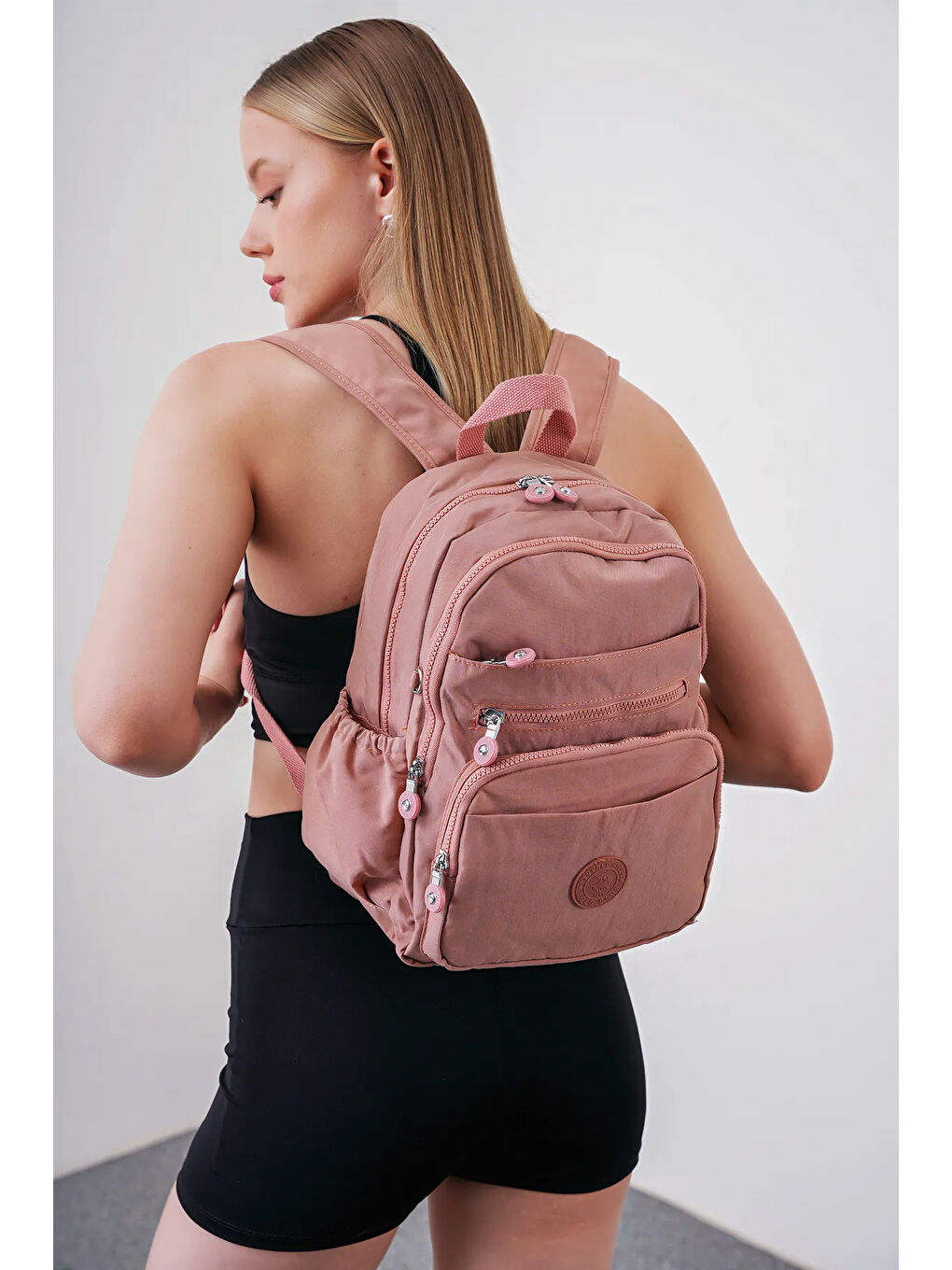 Pembe Kadın Sırt Çantası BHPC6010-1