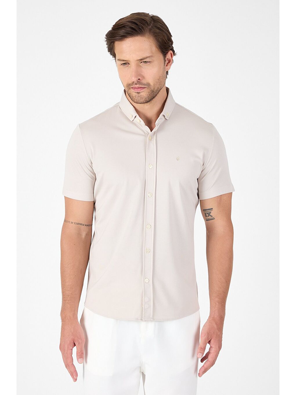 Gri Kısa Kol Düğmeli Yaka Cepsiz Performans Ürün Slim Fit Büyük Beden Gömlek 1004250256-1