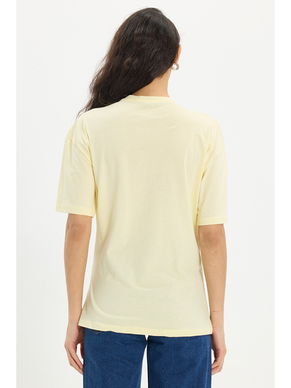 Kadın Oversize Geniş Kesim %100 Pamuk Bisiklet Yaka Kısa Kollu Baskılı Sarı Tişört-5
