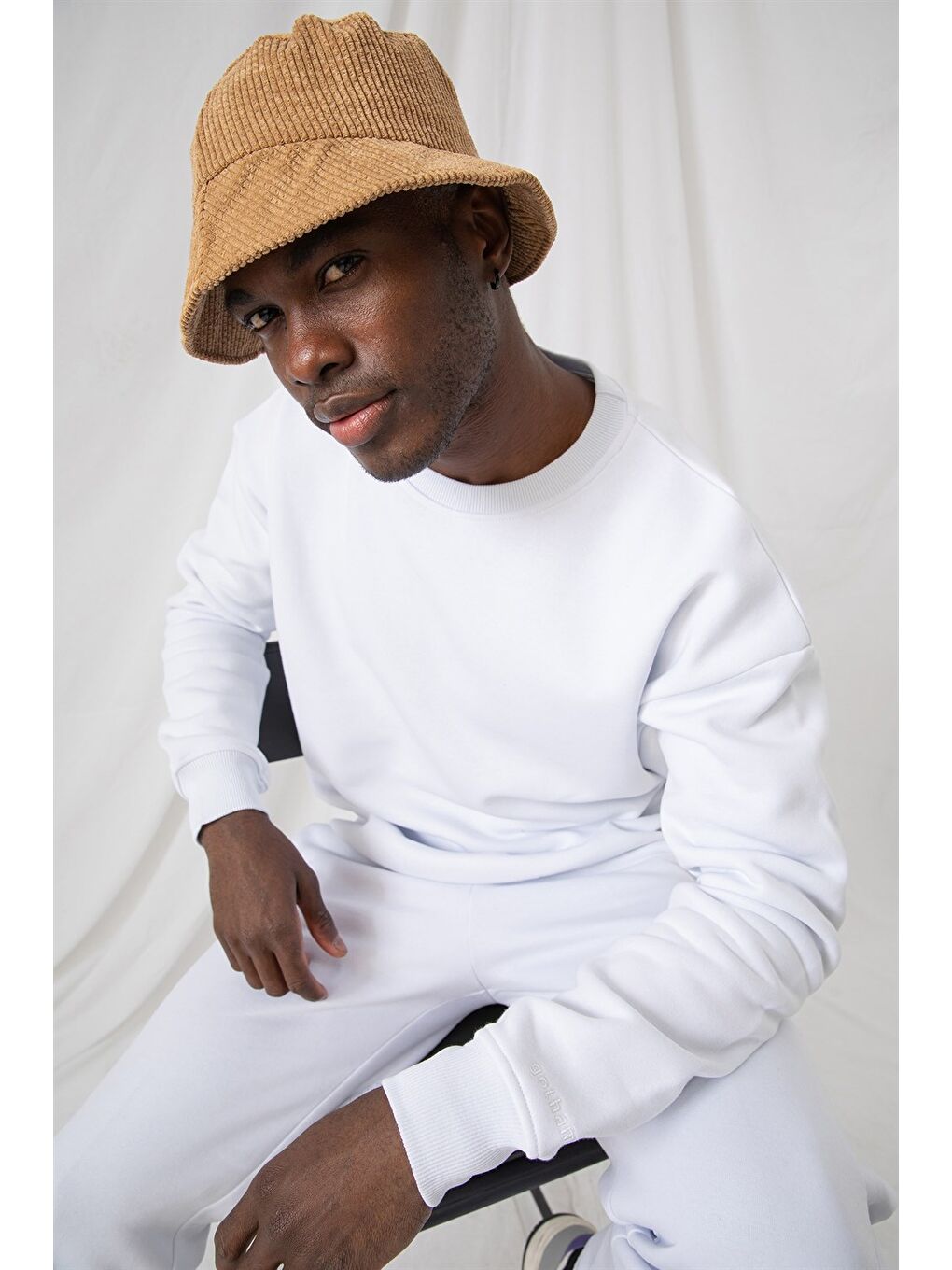 Erkek Vibe Oversize Beyaz Sweatshirt-1