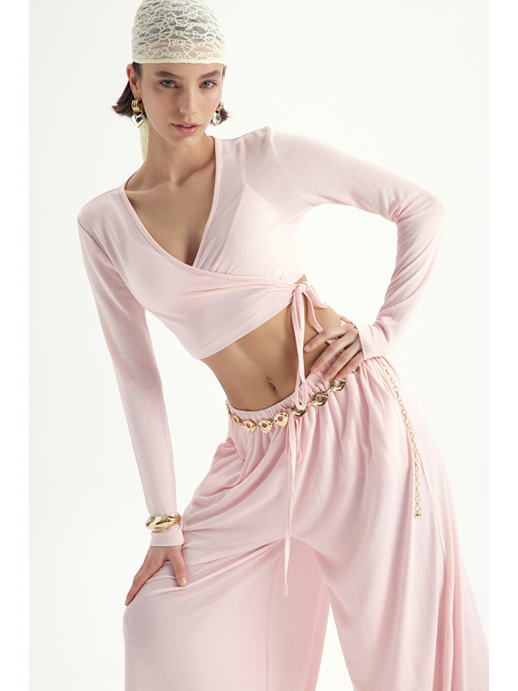 Vena Bağlamalı Pembe Crop Şalvar Pantolon Takım
