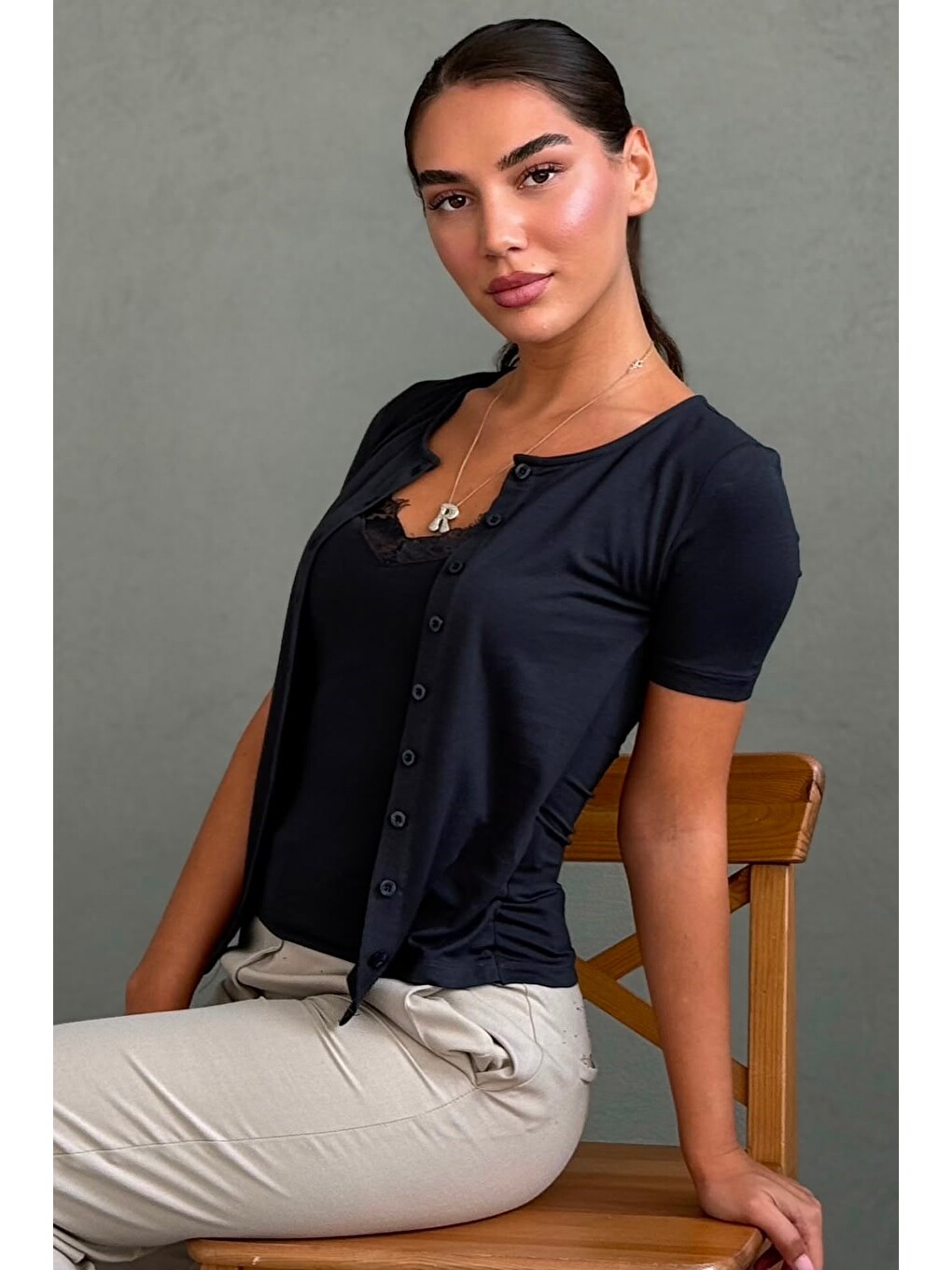 Lacivert Dantel Detaylı Slim Fit Kısa Kol Kadın Hırka Mg2710-2