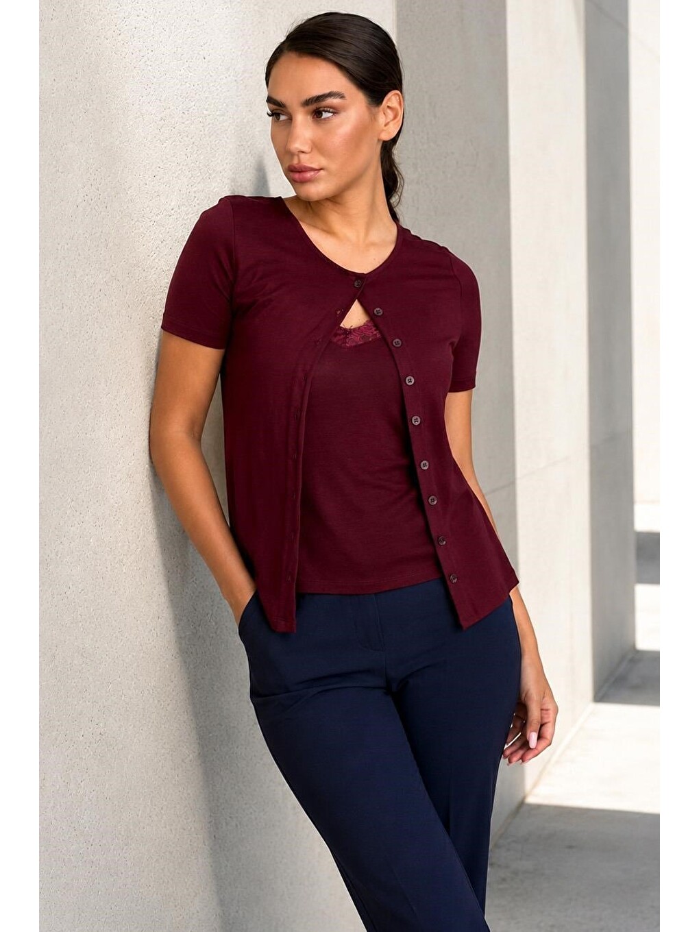 Bordo Dantel Detaylı Slim Fit Kısa Kol Kadın Hırka Mg2710