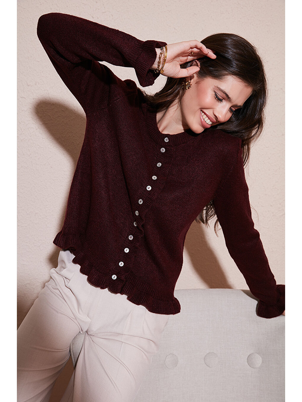 Bordo Premium Pile Detaylı Regular Fit Yuvarlak Yaka Kadın Triko Hırka 680HI00038