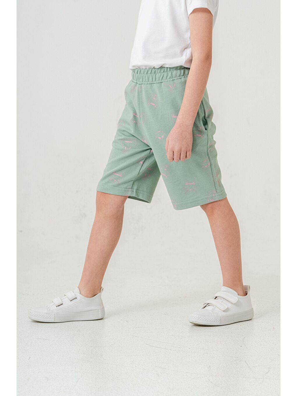 Yeşil Tüm Alan Kedi Baskılı Erkek Çocuk Şort-6