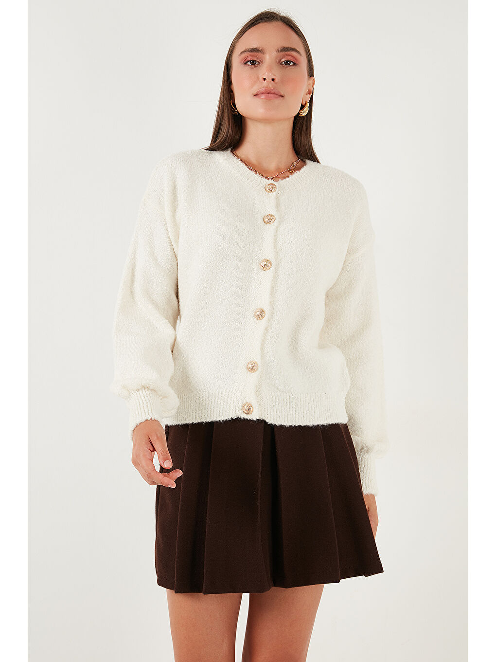 Ekru Premium Regular Fit Bisiklet Yaka Yumuşak Dokulu Hırka 680HI00147-5