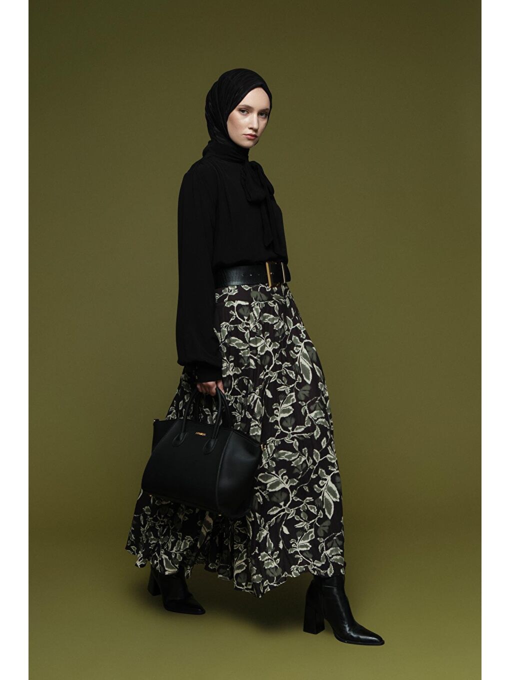 Çiçek Desenli Kırışık Görünümlü Etek Yeşil-2