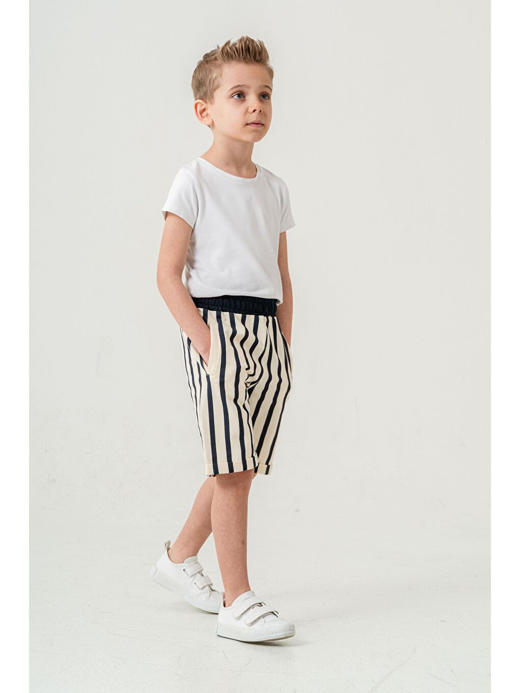 Lacivert Tüm Alan Çizgili Yengeç Baskılı Erkek Çocuk Şort-2