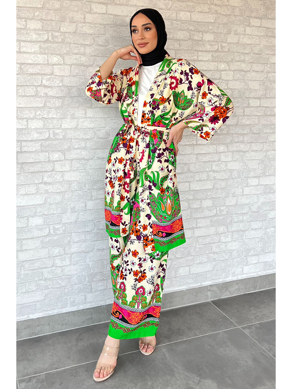 Bej Desenli Tesettür Viskon Kimono İkili Takım-3