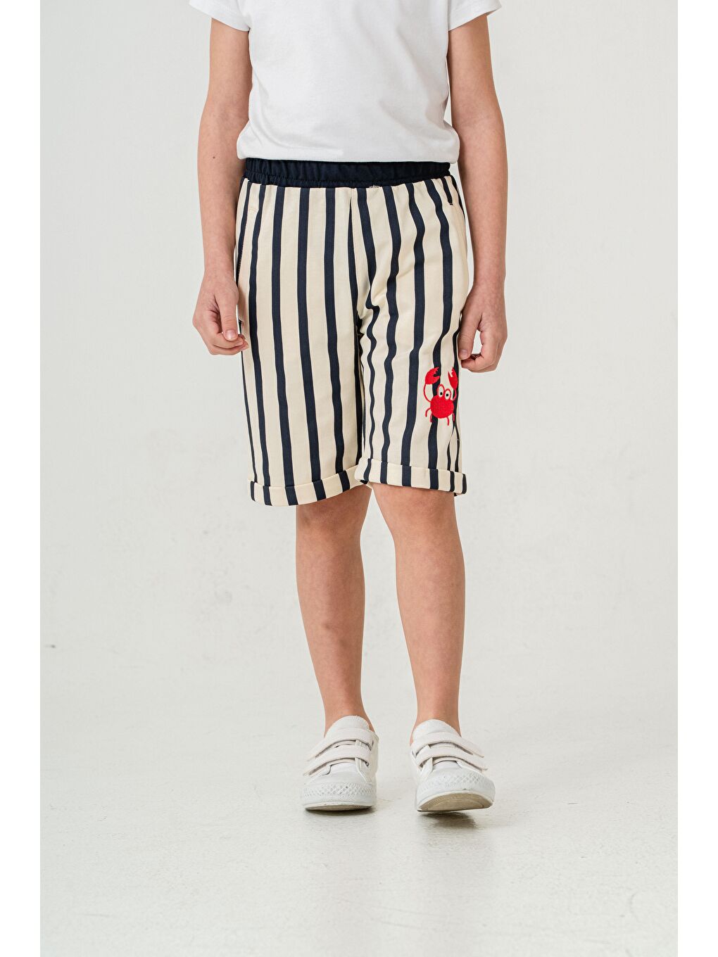 Lacivert Tüm Alan Çizgili Yengeç Baskılı Erkek Çocuk Şort-5