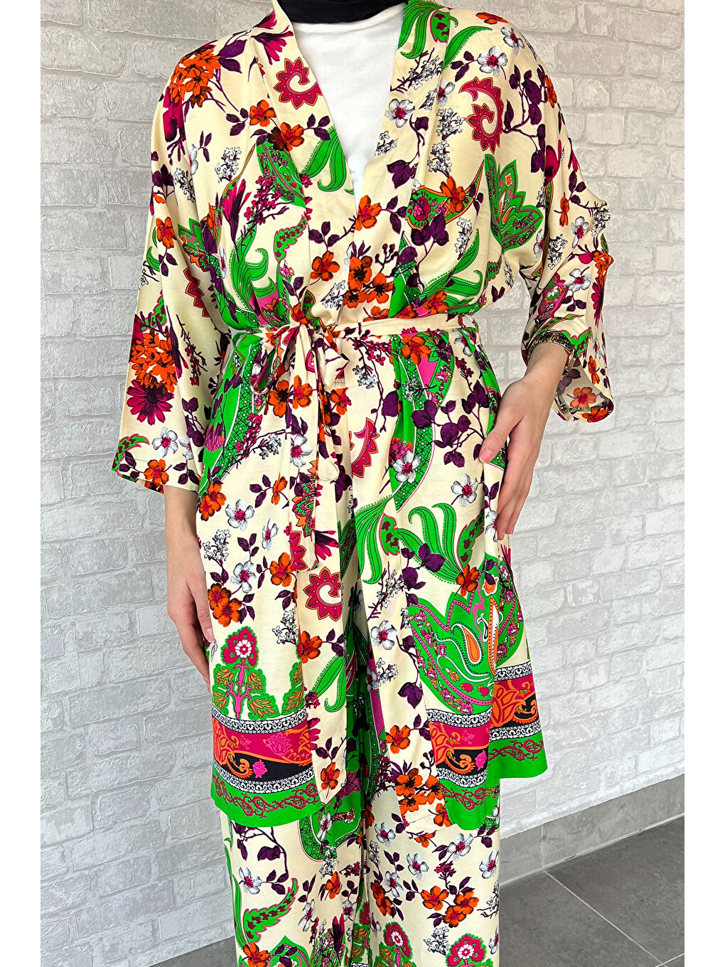 Bej Desenli Tesettür Viskon Kimono İkili Takım-4