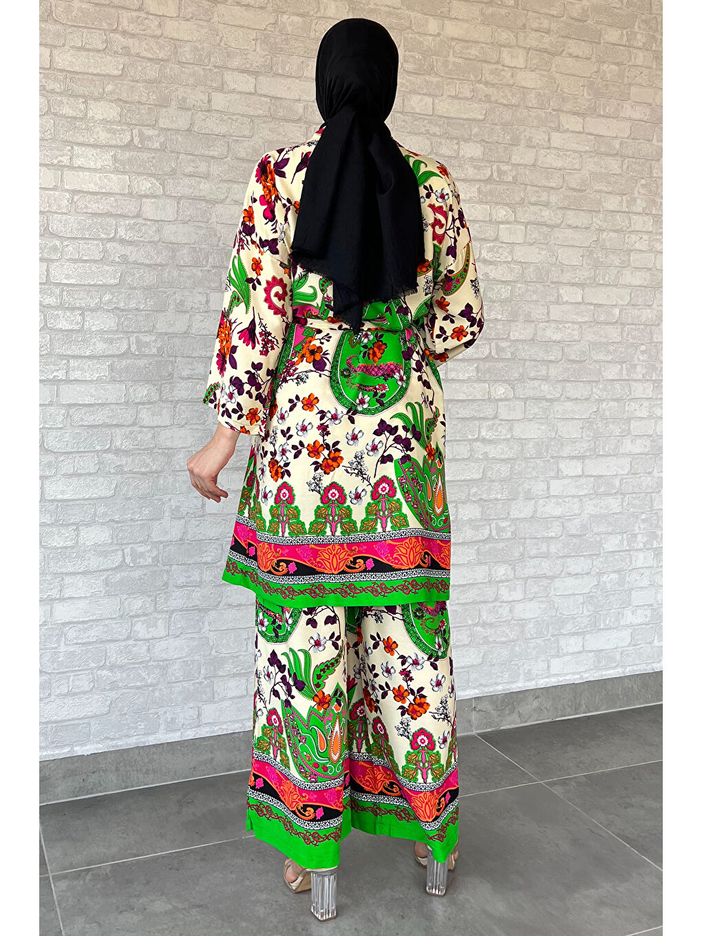 Bej Desenli Tesettür Viskon Kimono İkili Takım-6