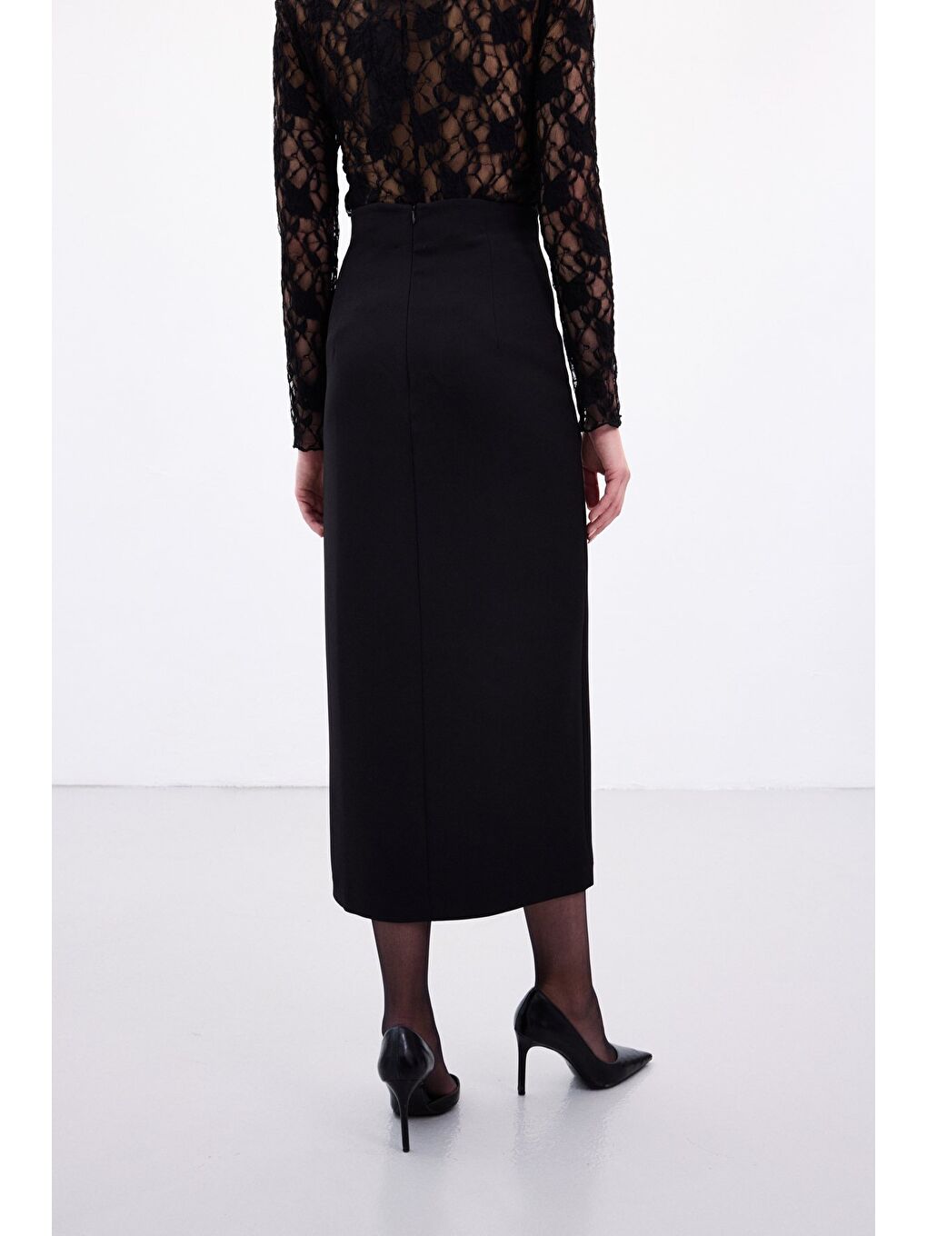 Yırtmaçlı Midi Etek - Siyah-7