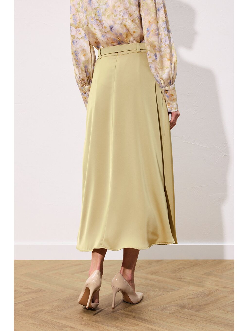 Yeşil Kemerli Saten Etek - Olive-4