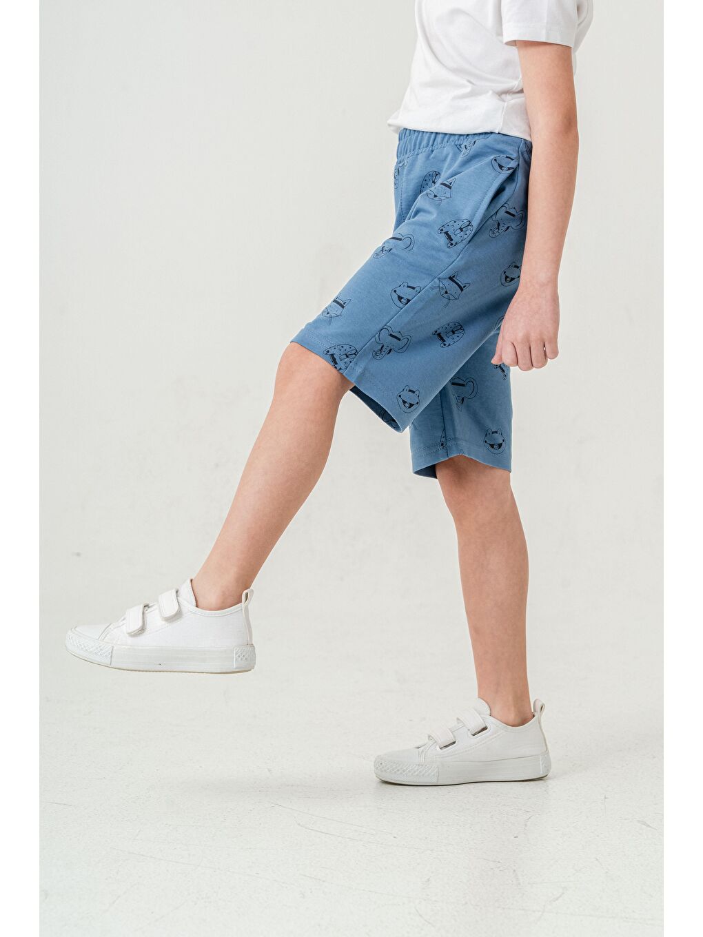 Mavi Tüm Alan Kedi Baskılı Erkek Çocuk Şort-7