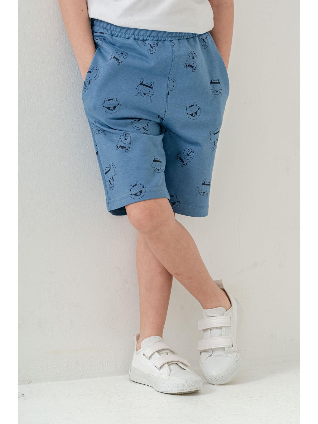 Mavi Tüm Alan Kedi Baskılı Erkek Çocuk Şort-8
