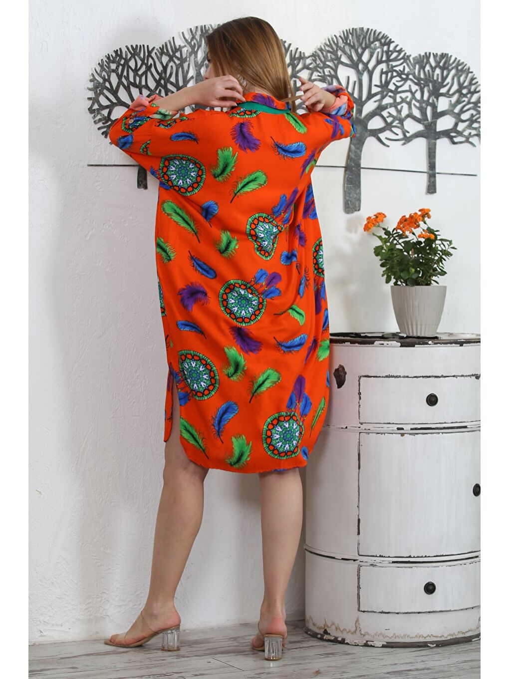 Turuncu Gömlek Yaka Uzun Kol Düğmeli Gizli Cepli Allover Baskılı Dokuma Casual Elbise-5