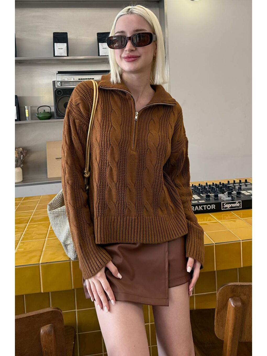 Kahverengi Örgü Desenli Kadın Triko Kazak Mg2546-9