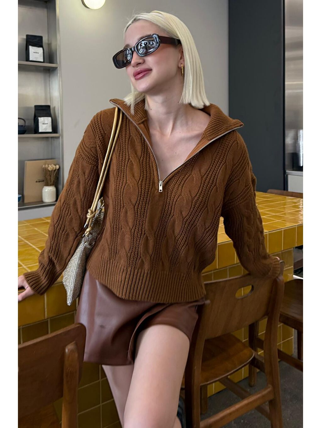 Kahverengi Örgü Desenli Kadın Triko Kazak Mg2546-11