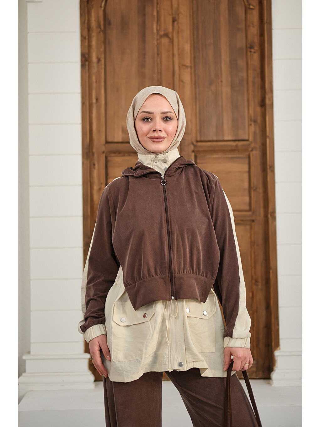 Ekru Kadın Çıtçıtlı Çift Kat Kapüşonlu Takım Krem-1