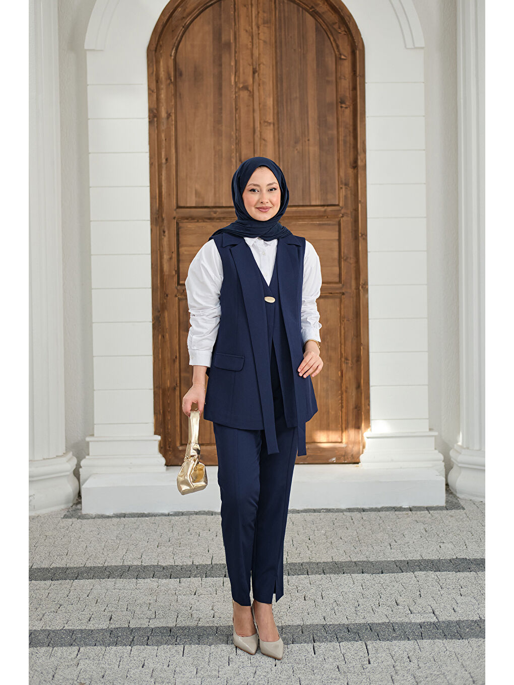 Kadın Gold Düğme Detaylı Yelekli Takım Lacivert-1