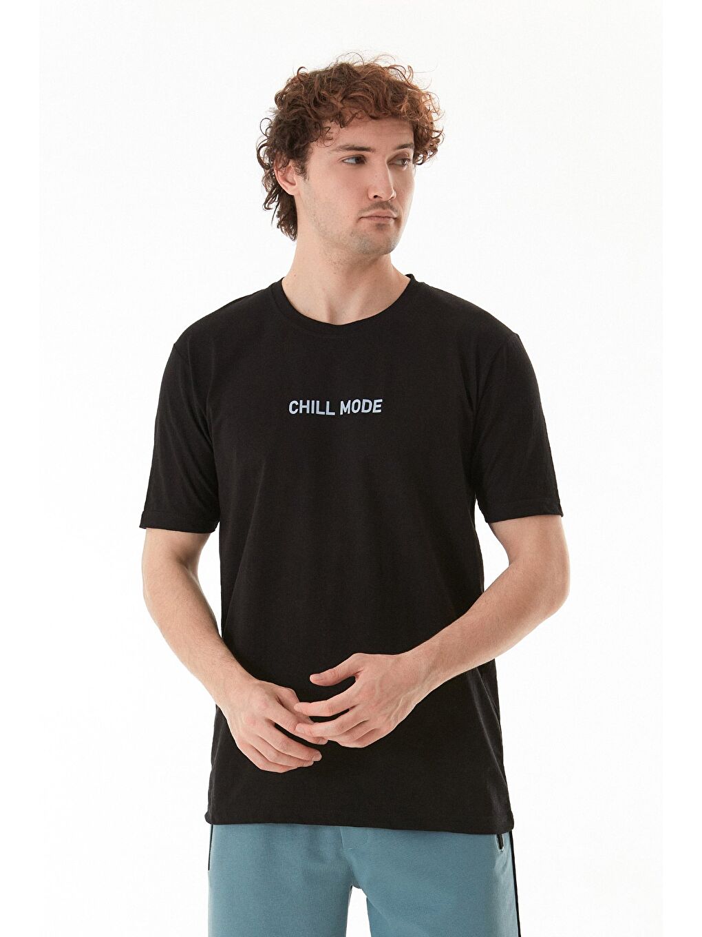 Siyah Chıll Mode Yazı Baskılı Tişört-1
