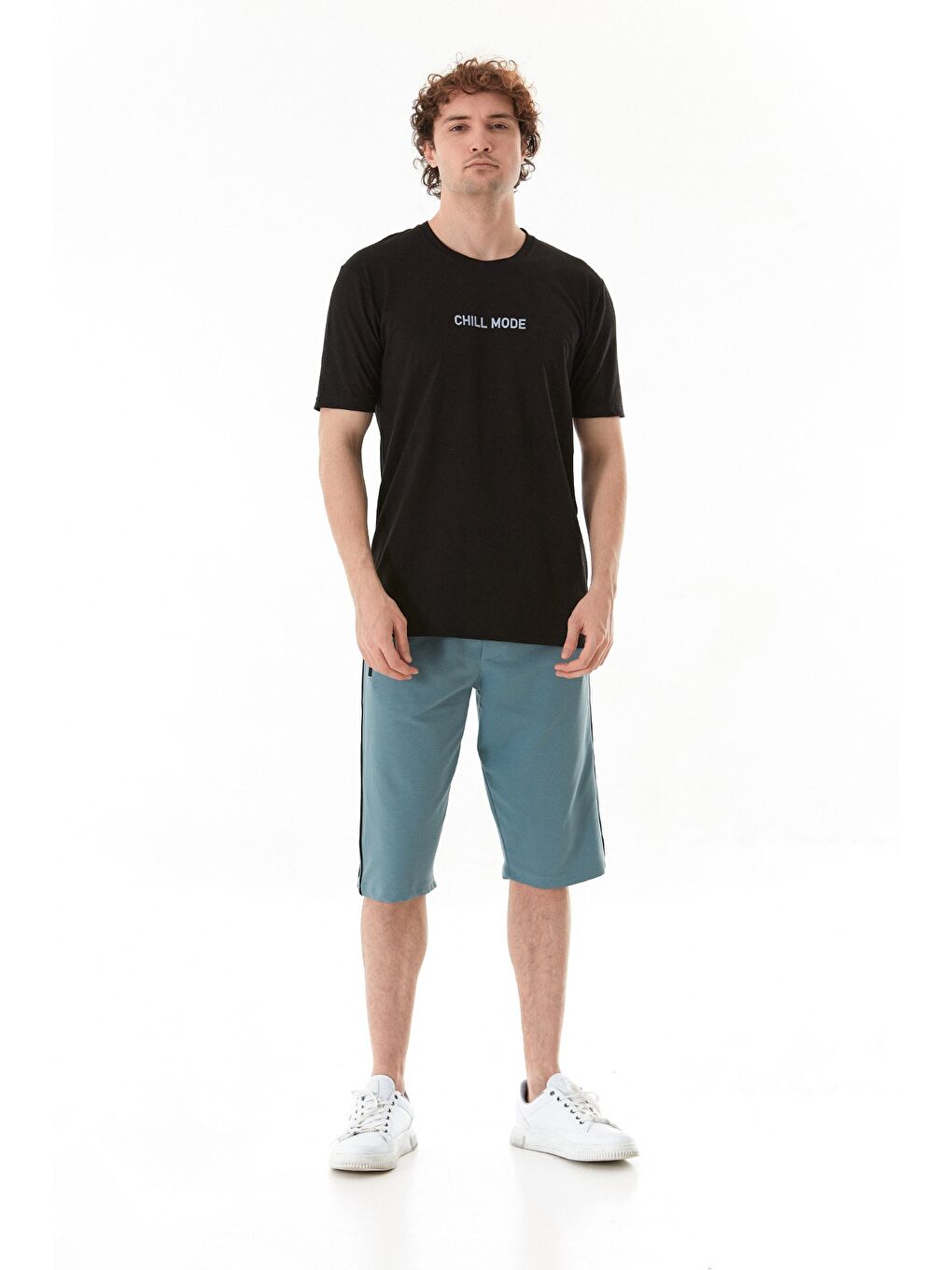 Siyah Chıll Mode Yazı Baskılı Tişört-2