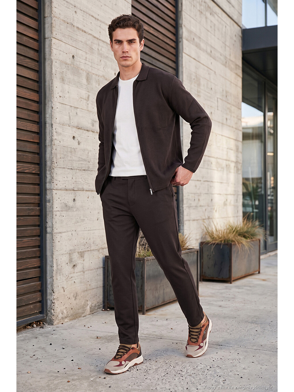 Kahverengi Regular Fit Düz Paça Bağlamalı Pantolon 6843700