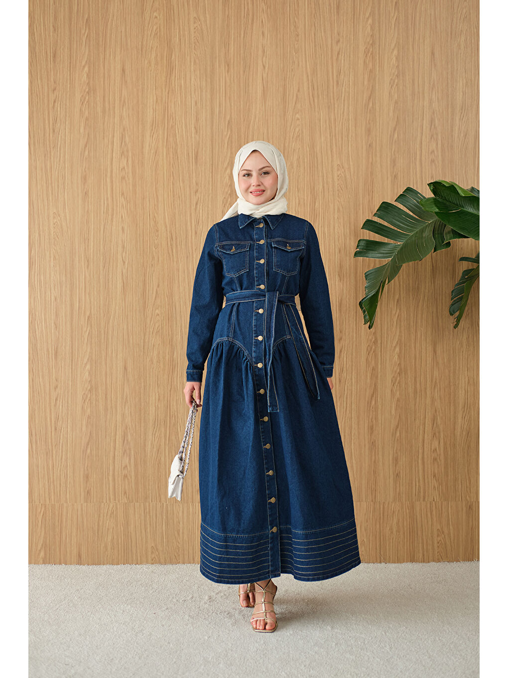 Kadın Çift Cepli Bel Büzgü Ve Dikiş Detay Boydan Düğmeli Jean Elbise Lacivert-1