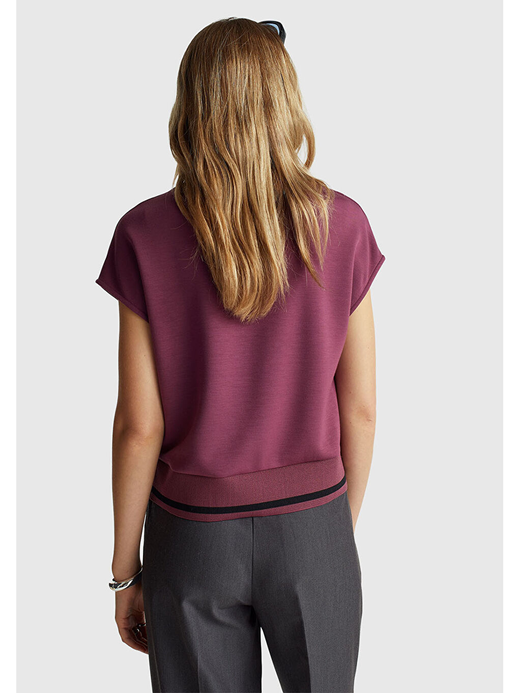 Kadın Mürdüm Modal Karışımlı Beli Çizgi Detaylı Kolsuz Sweatshirt-2