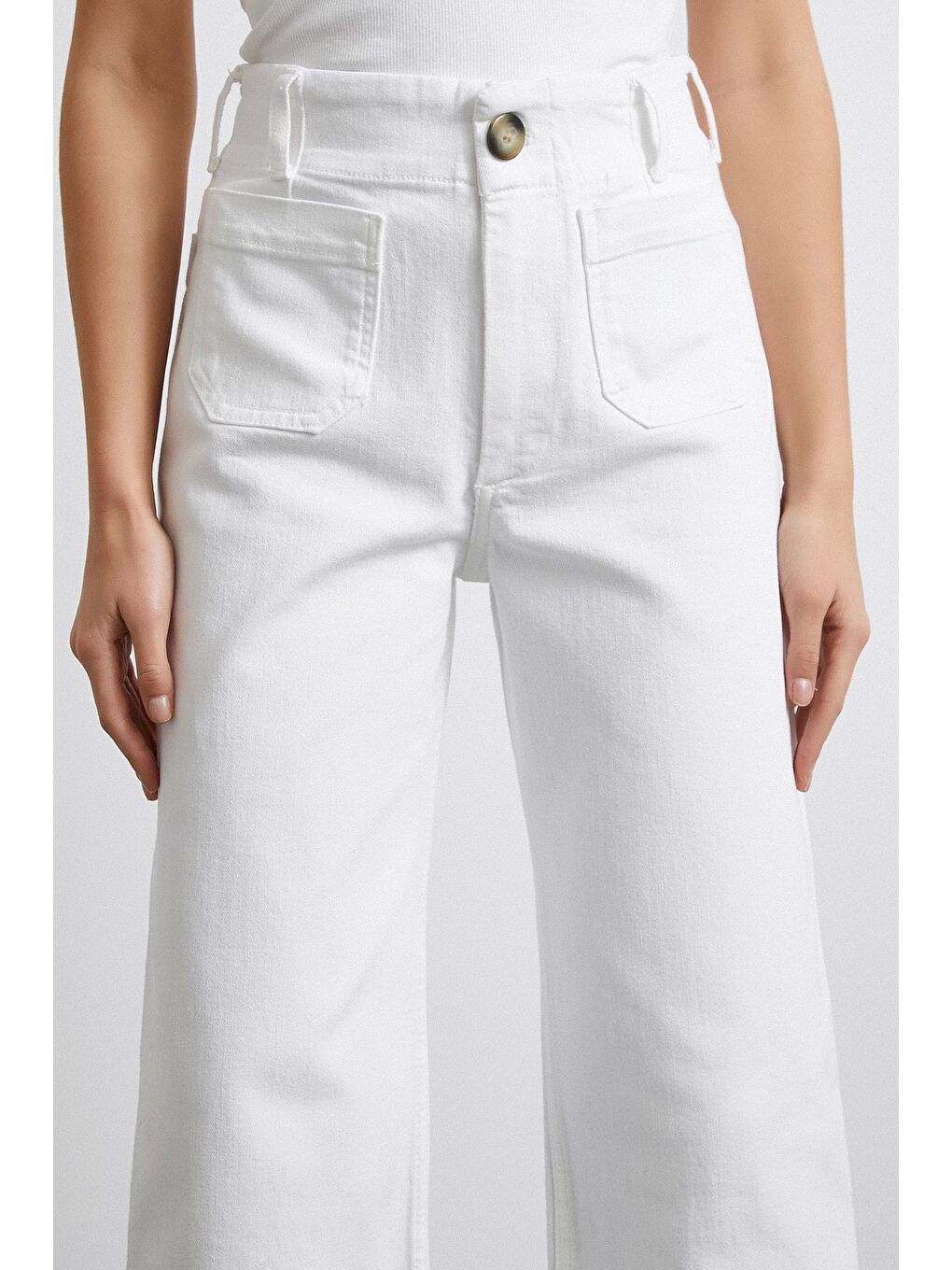 Never More Cep Ve Düğme Detaylı Wide Leg Jean Beyaz - 4