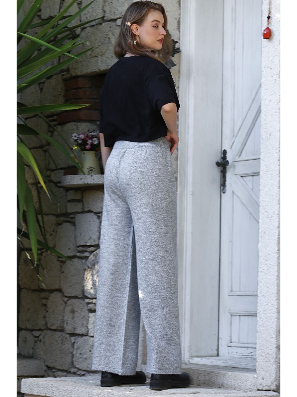 Gri Örme Boru Paça Yün Pantolon-1