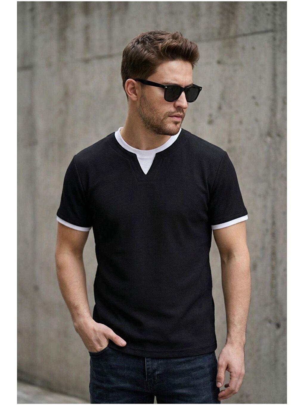 Siyah Prey Vaffle Dokulu Çift Yaka Görünümlü Slim Fit Erkek Tişört