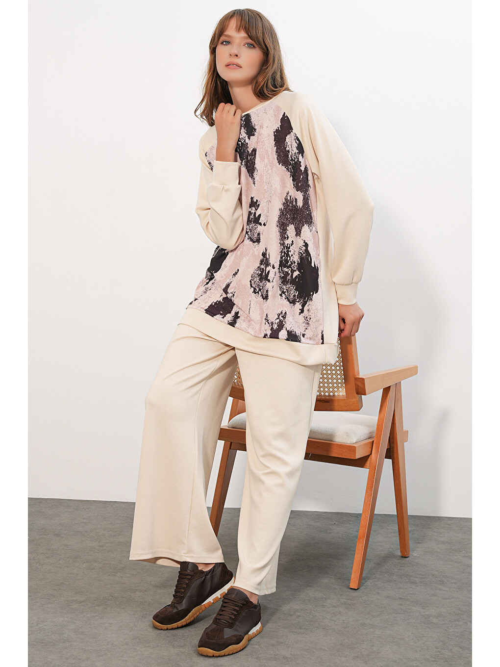 Ekru Kadın Desenli Oversize Tunik Pantolon İkili Takım 55462 - Krem-2