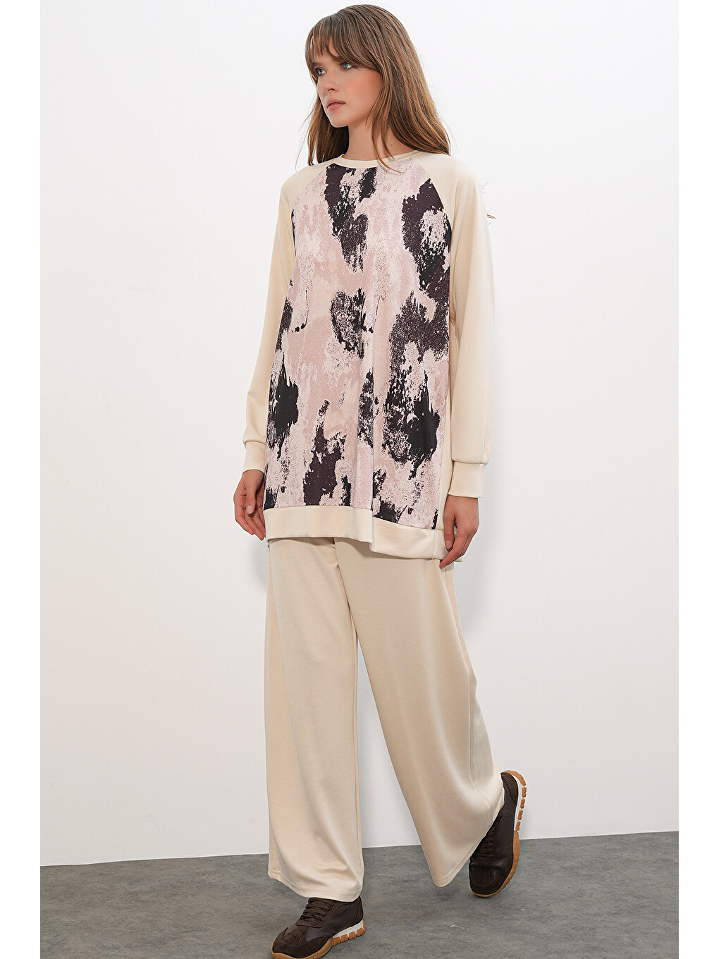 Ekru Kadın Desenli Oversize Tunik Pantolon İkili Takım 55462 - Krem-3