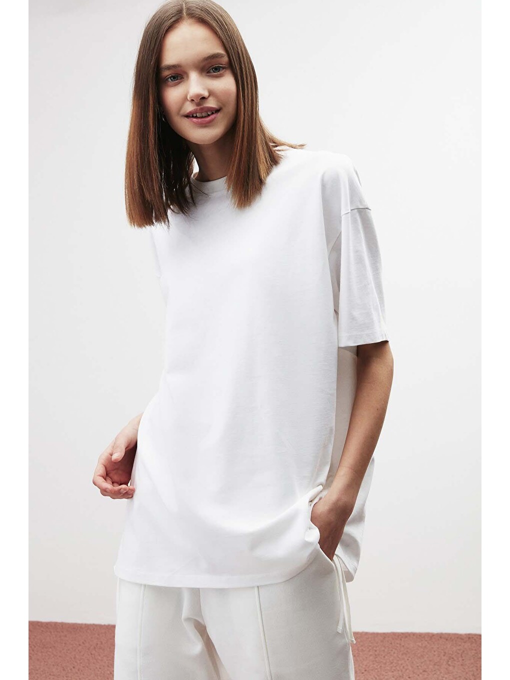 Pıece Oversize Beyaz T-shirt-2