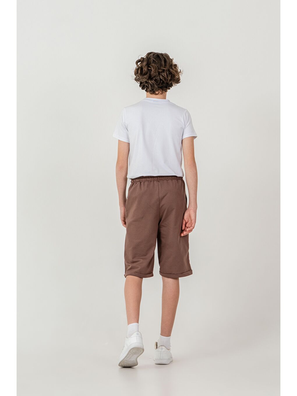 Kahverengi Duble Paçalı Nyc Nakışlı Erkek Çocuk Şort-5