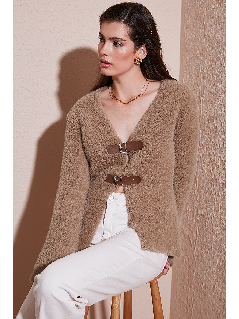 Bej Premium Regular Fit V Yaka Çift Kemerli Pelüş Hırka 680HI00112-4