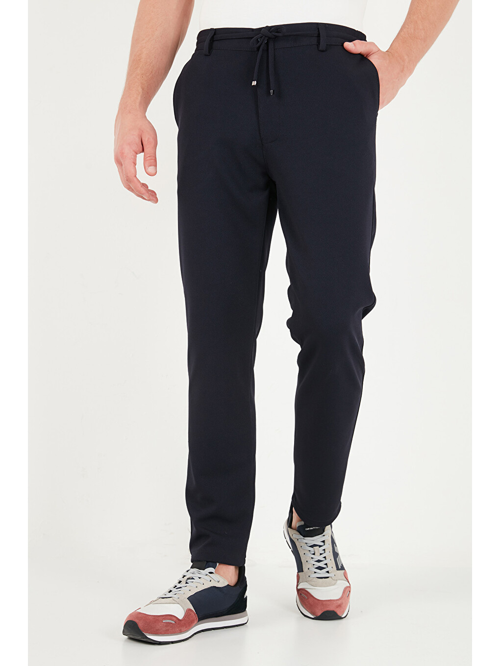 Lacivert Regular Fit Düz Paça Bağlamalı Pantolon 6843700-3